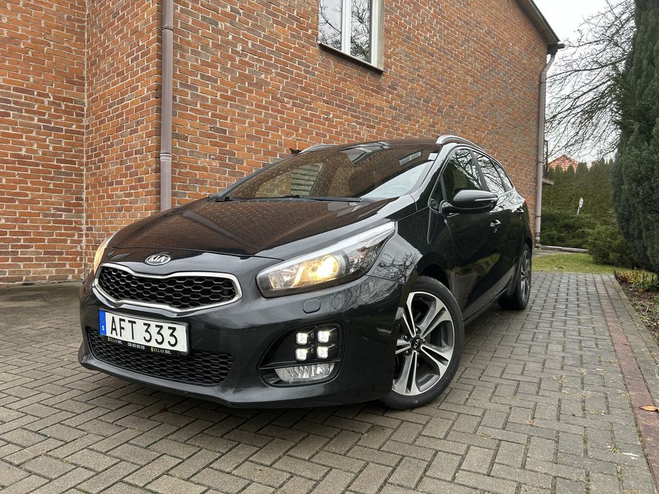 Kia Ceed GT Line 2016 1,6 CRDI 136 KM Kombi 2 komplety kół