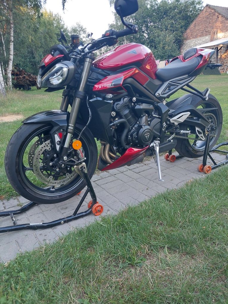 Triumph street triple 765rs 2023r   salon PL nowe opony super corsa v4