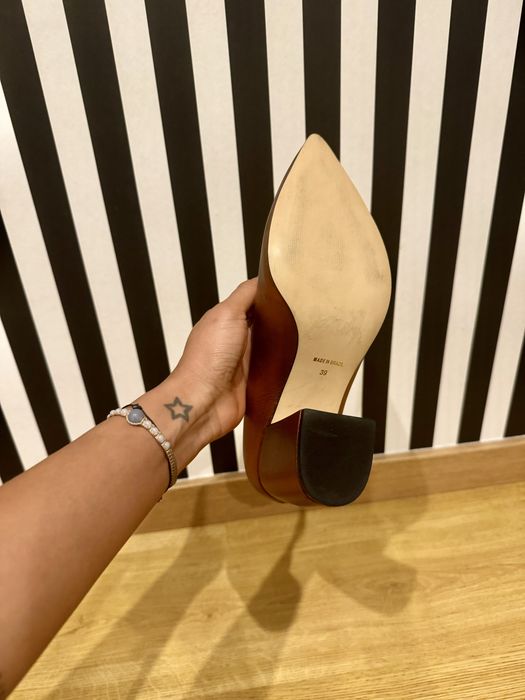 Sapatos Zilian Novos