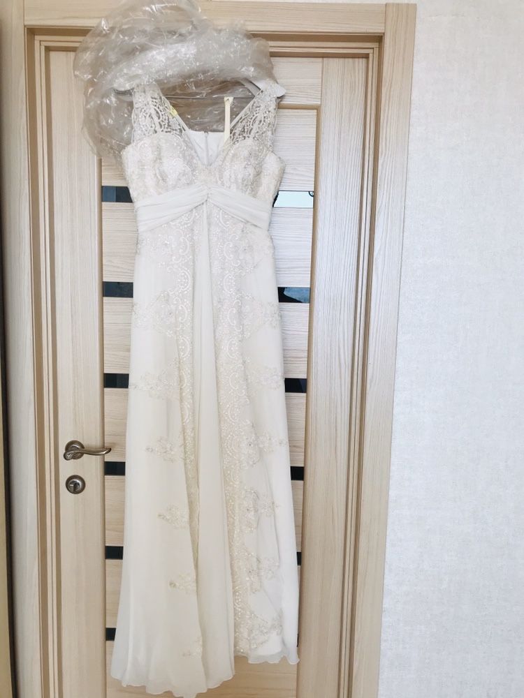 Продам дешево весільне плаття