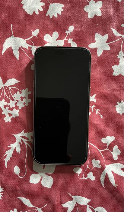 IPhone 15 pro 128 GB