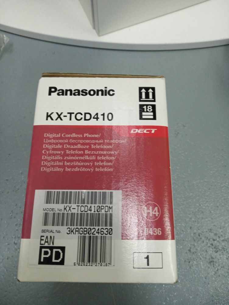 Telefon bezprzewodowy Panasonic KX-TCD410