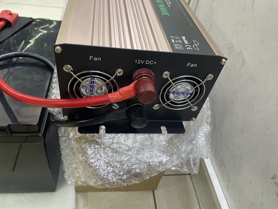 Инвертор Carspa CPS 2000 под внешний АКБ на 2кВт с АЗУ 15А ток заряд