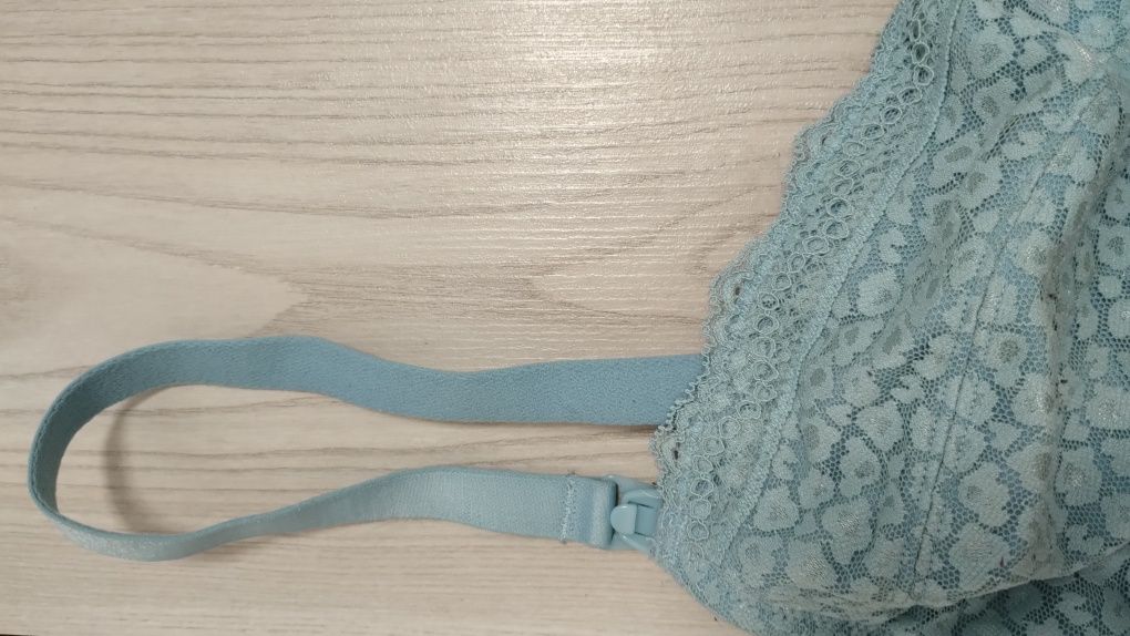 Продам бюстгальтер для кормления M&S