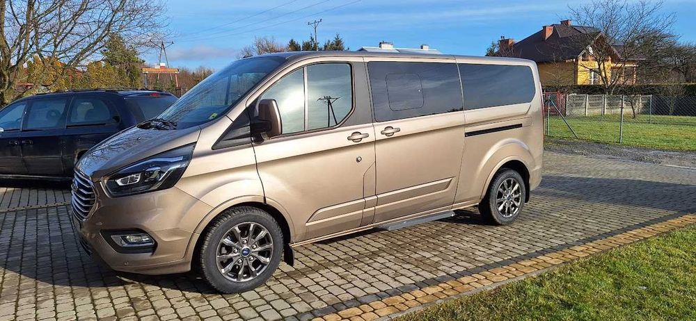 wynajem busa 8 osób