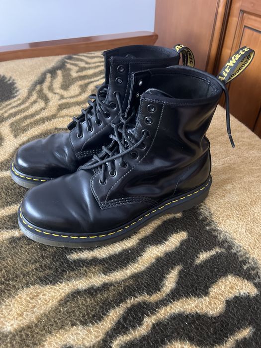 Botas Homem Dr Martens impecaveis