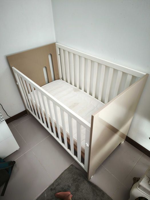 Cama de Bebé MICUNA