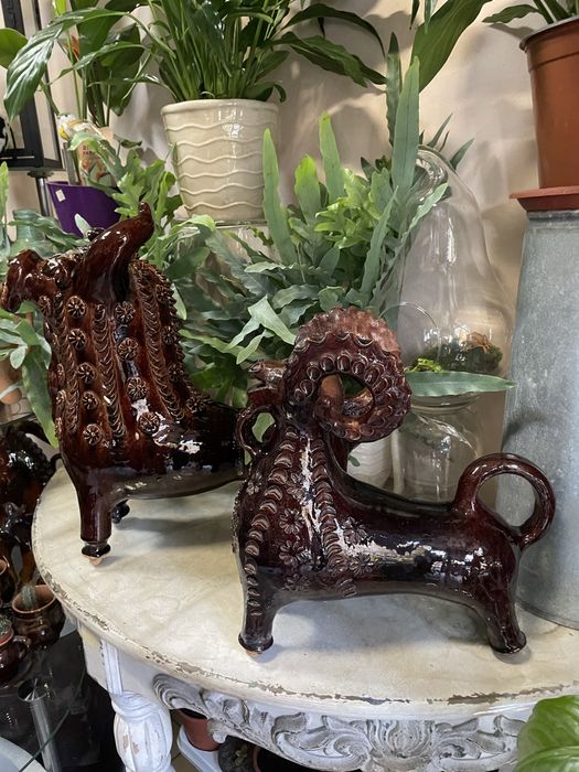 Кераміка , майоліка , лембик, штоф , баранці.