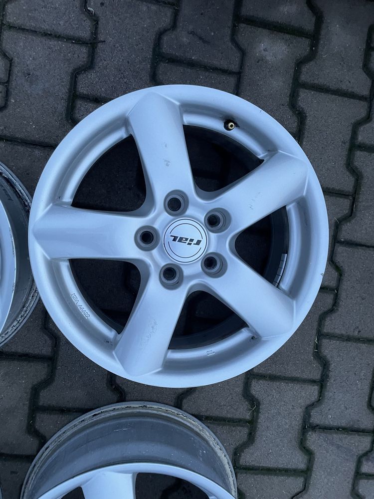 Kola felgi kia hyundai mazda honda renault 16 cali 5x114,3 et48 7j