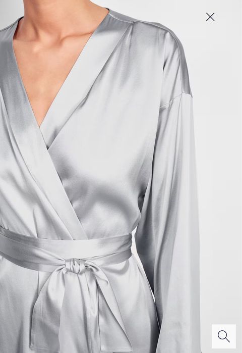 Шовковий халат I.D.Sarrieri сріблястого кольору
