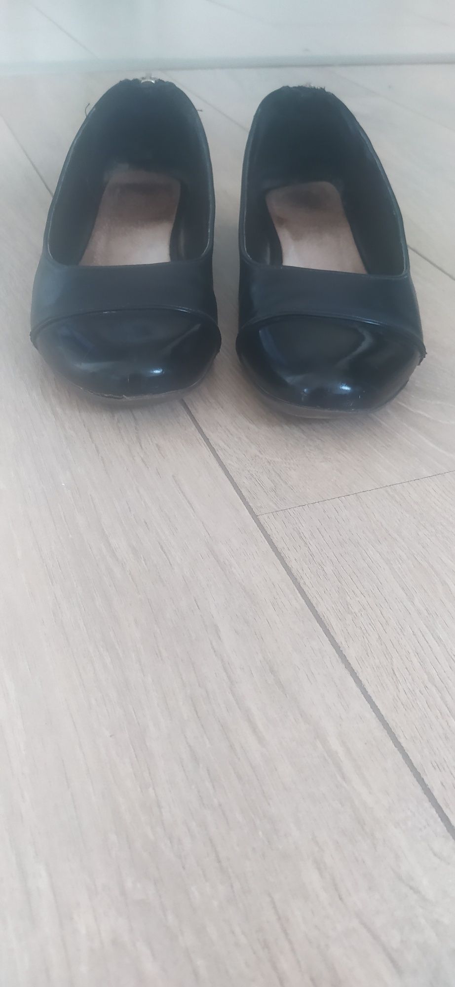Pantofle damskie