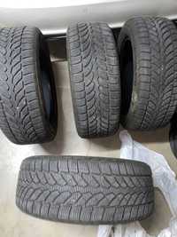 Quatro Pneus BRIDGESTONE 205/55R16 Pouco Usados