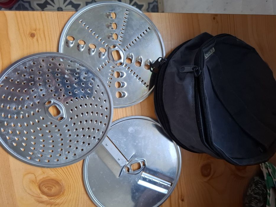 3 tarcze, tarki do robota planetarnego Mum 5 Bosch + etui