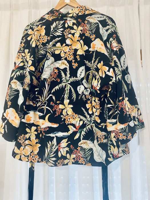 Kimono / Casaco Zara (Tam. S-M)