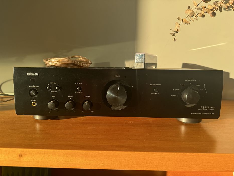 Amplificador Denon 510AE