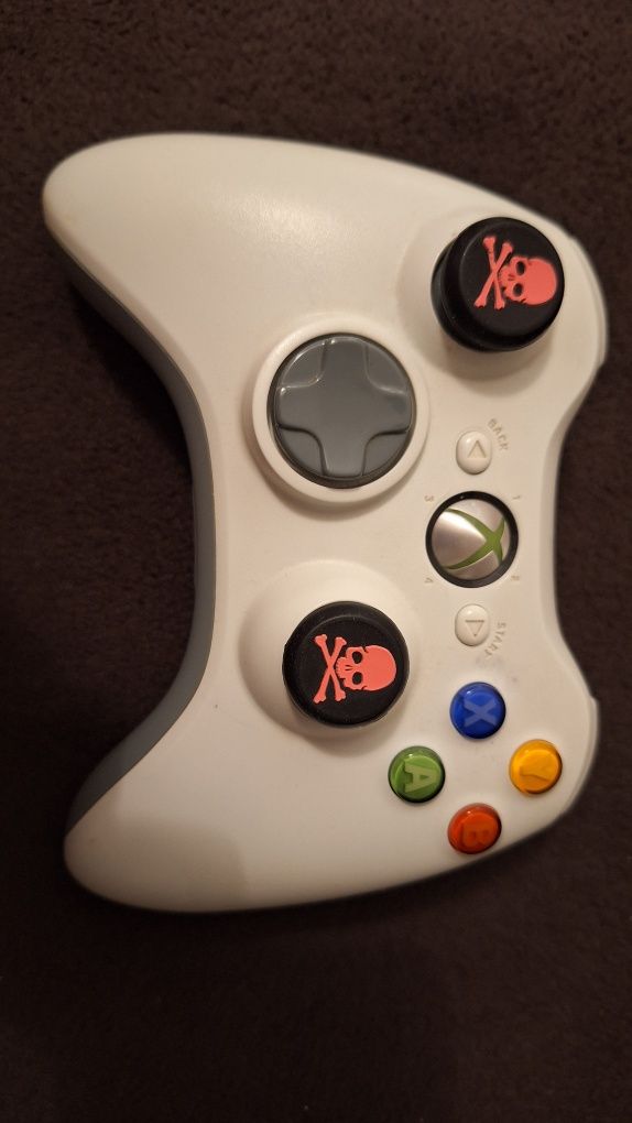 3x kontroler do xbox360 bezprzewodowe  stan bardzo dobry