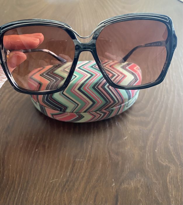 Oculos de sol marca