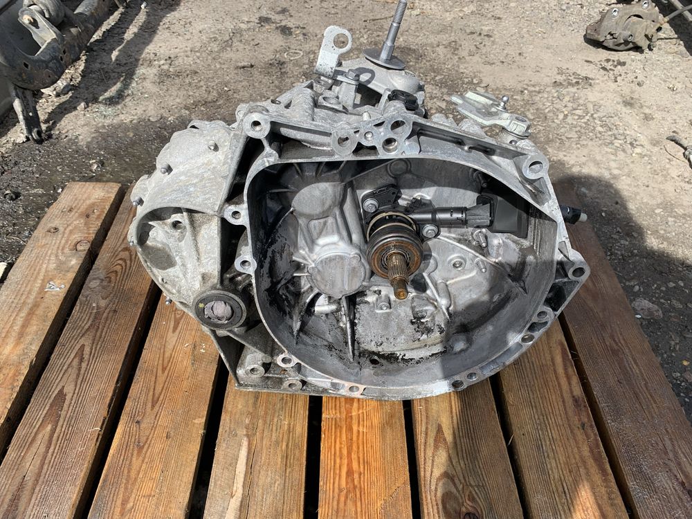 Коробка . Коробка передач  МКПП Peugeot 3008. 1.6 hdi.   9686219510