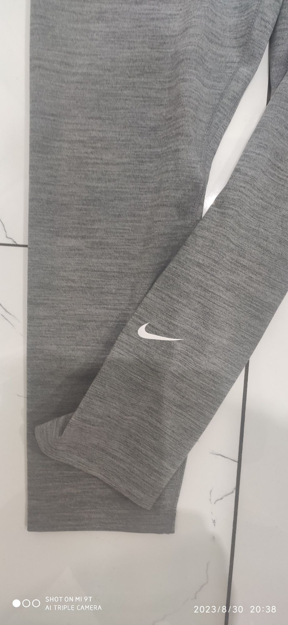 Nowe z metkami legginsy Nike