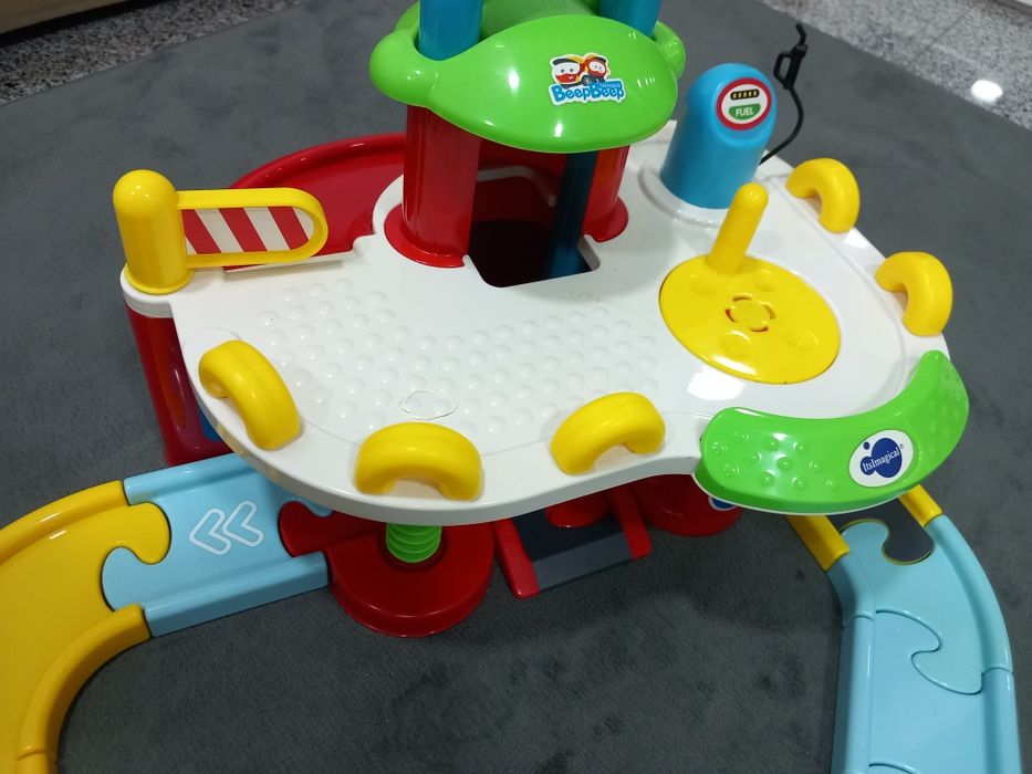 Beep beep imaginarium, garagem, estação de serviço, parque