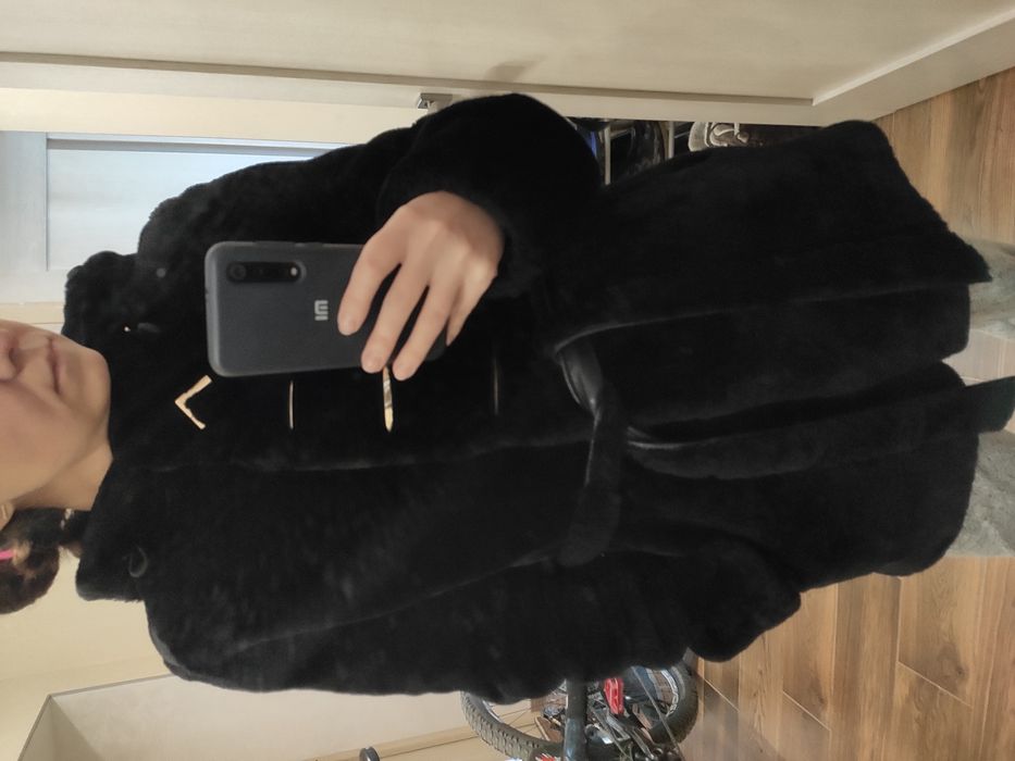 Шуба мутон полушубок куртка натуральне хутро дубленка шубка пальто