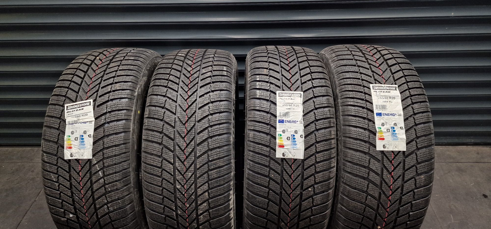 Nowe Opony  Bridgestone Blizzak LM005 255/50 R20 109V XL  
Bridgestone