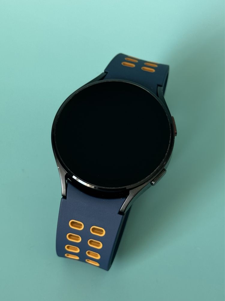 Смарт-годинник Samsung Galaxy Watch4 44mm R-870 (60)