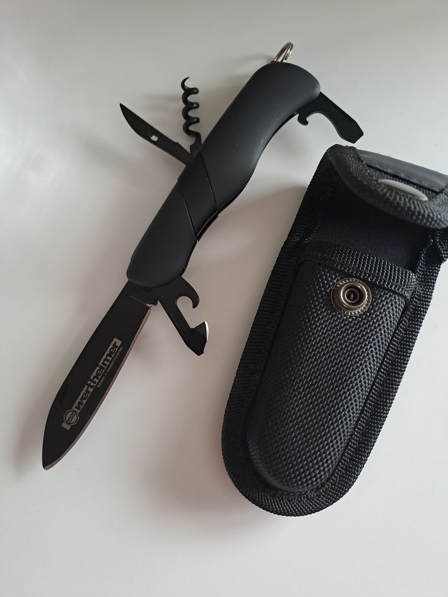 Czarny Scyzoryk w etui