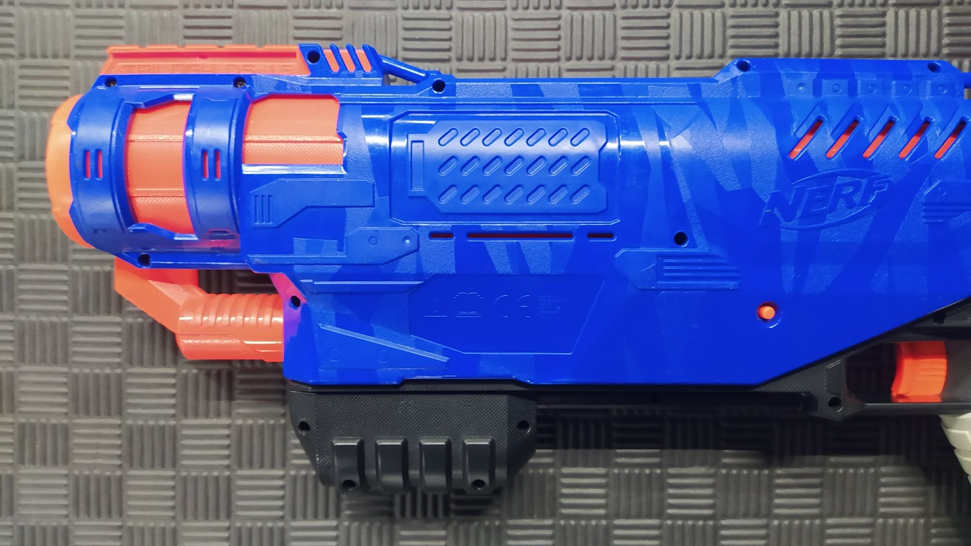 Nerf Trilogy DS - 15 с одной гильзой в комплекте оригинал