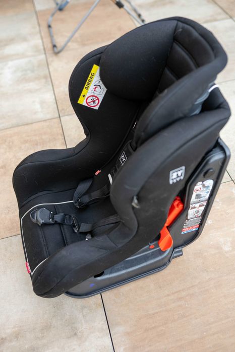 Cadeira auto bebé - marca ZY safe - 15 a 25kg - preta