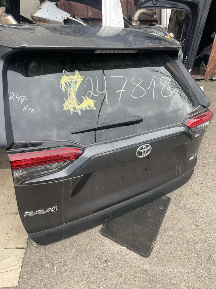 Кришка банажника toyota rav4 19-24р