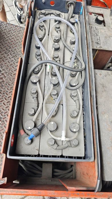 Empilhador Elétrico