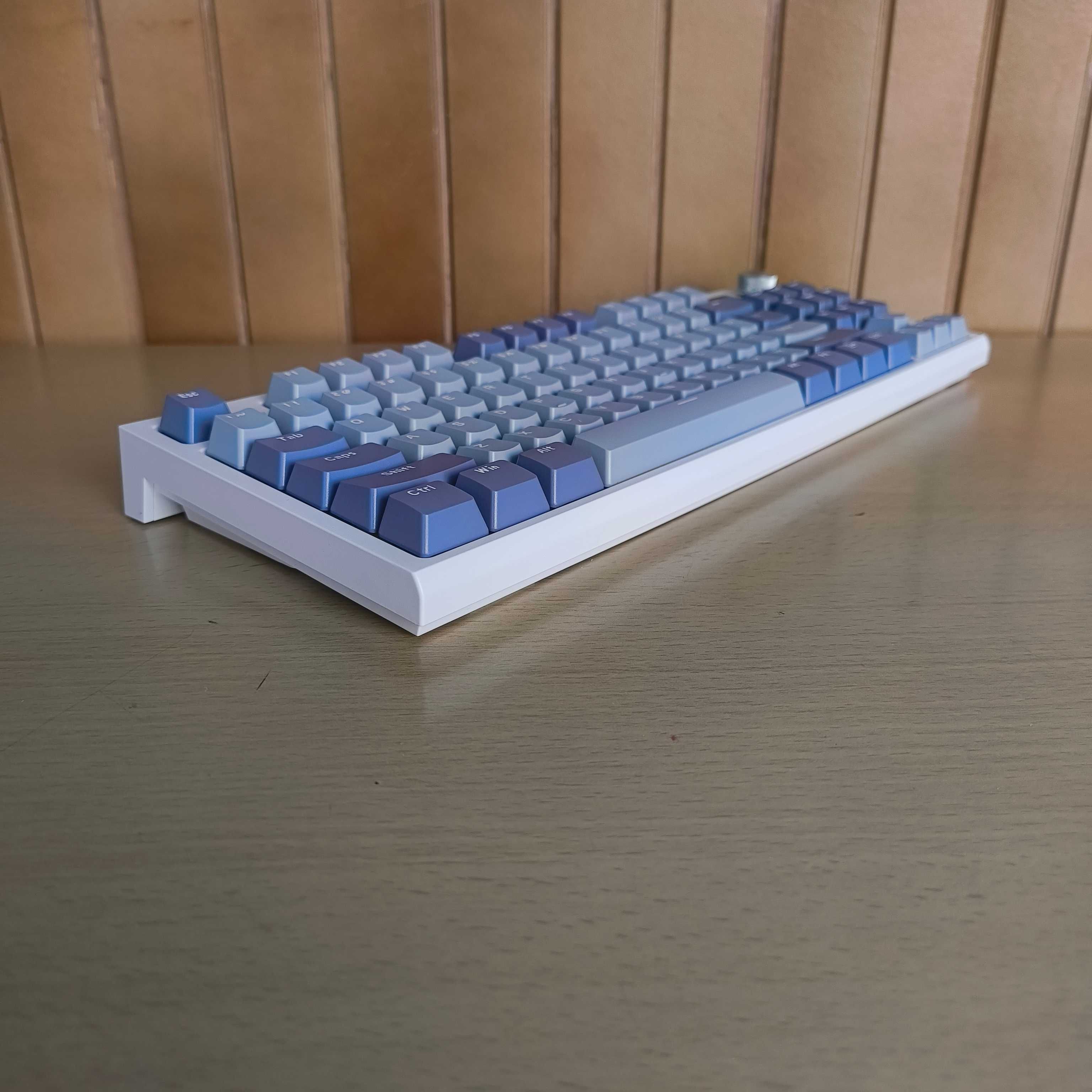 Teclado Mecânico Sem Fios Attack Shark K86 RGB