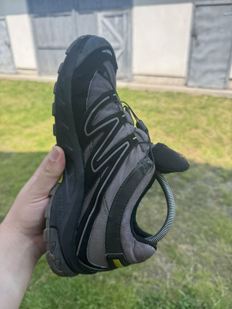 Кросовки Salomon Gore-tex