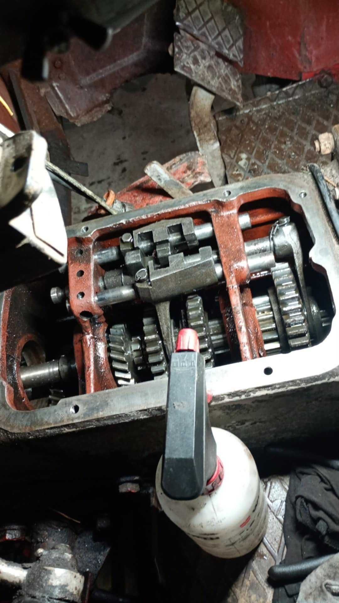 Naprawa ciągników Urus Władimirec Zetor