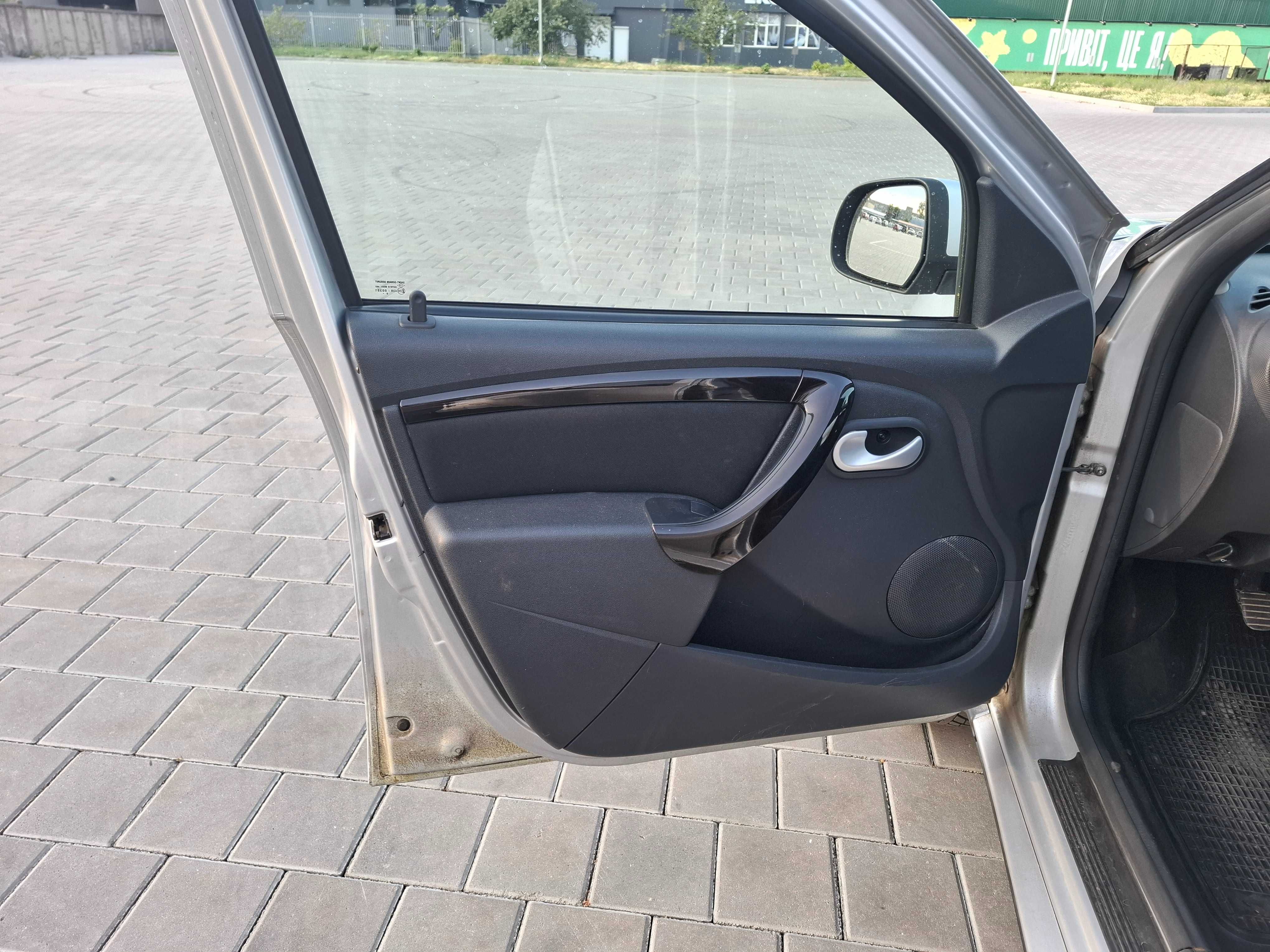 Renault (Dacia) Duster 1.6 2010 р.в.