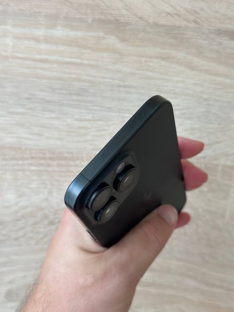 Продам IPhone 15 PRO MAX 1 Tb Neverlock