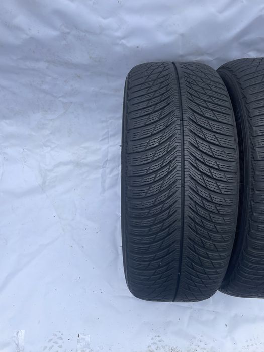 Колеса/резина/гума 235/50R19 Michelin