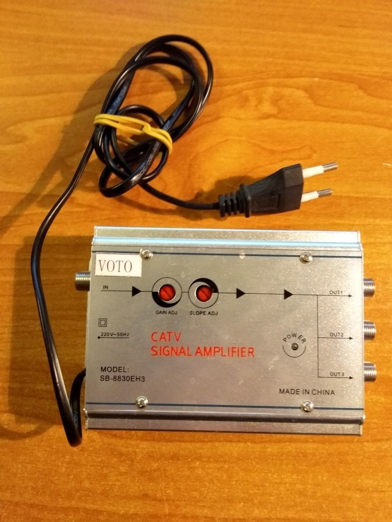 Продам підсилювач-розгалужувач CATV Signal Amplifier SB-8830EH3