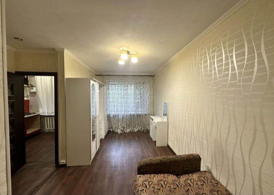 Продам 1 кв. Центр, вокзал 2 минуты.15000$