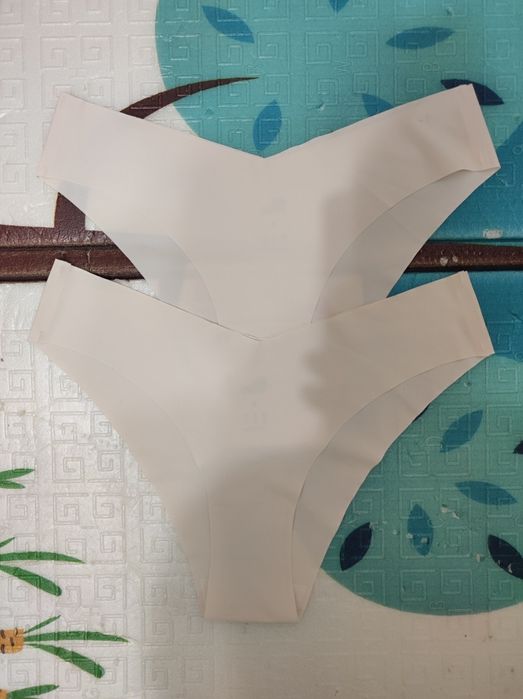 Продам безшовні трусики