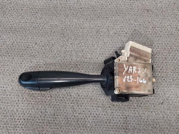 Conjunto / manetes de luzes e limpa vidros TOYOTA Yaris (_P1_)