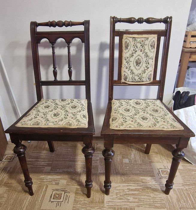 antyk : 2 krzesła i toaletka