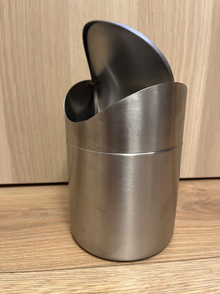 Pojemnik na śmieci mały stalowy