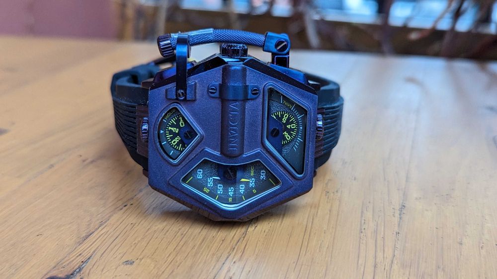 Nowy Zegarek automatyczny - kwarcowy Skeleton Invicta Akula 35300