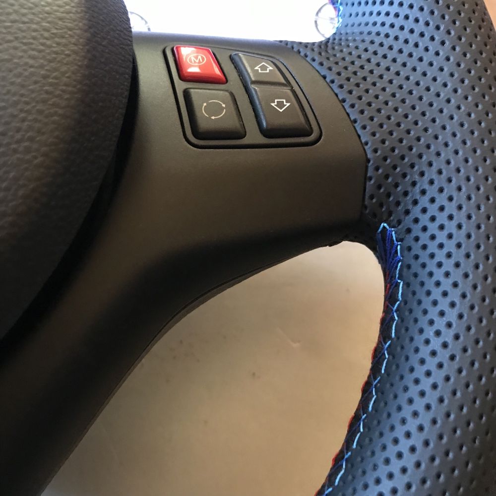 Volante BMW pack M NOVO M3 1M e81 e87 e90 e91 e92 e93 e82 e84 e88