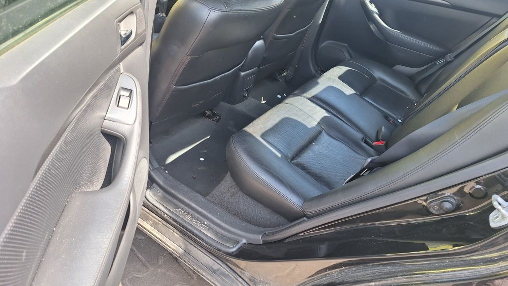 Toyota Avensis T25 209 części silnik 1AZ SKÓRY 2.0 vvti skrzynia 5
