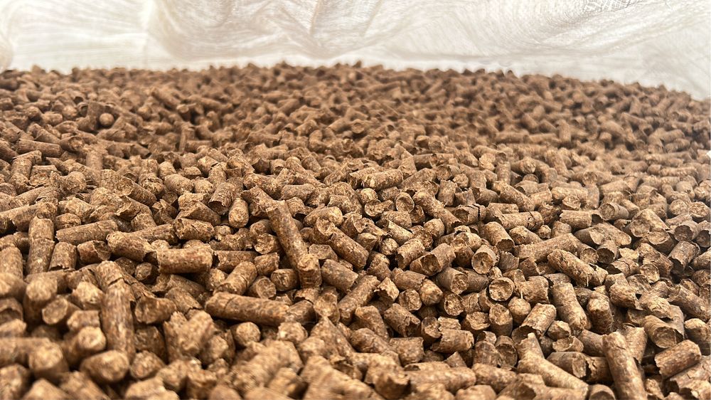 Pellet 6mm z drzewa lisciastego