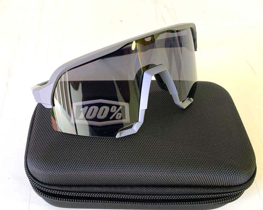 Oculos de ciclismo ou corrida 100% novos