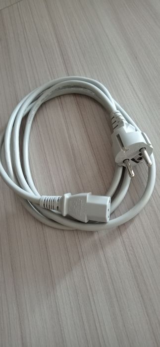 Kabel zasilający do komputera, monitora...